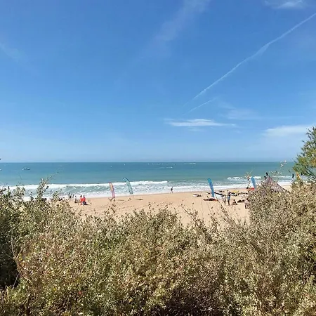 In Chiclana De La Fronter With Kitchen * Chiclana de la Frontera